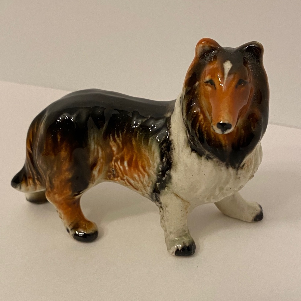 Vintage Porcelain Collie Dog Figurine Hand Painted Mid Century Made In Japan